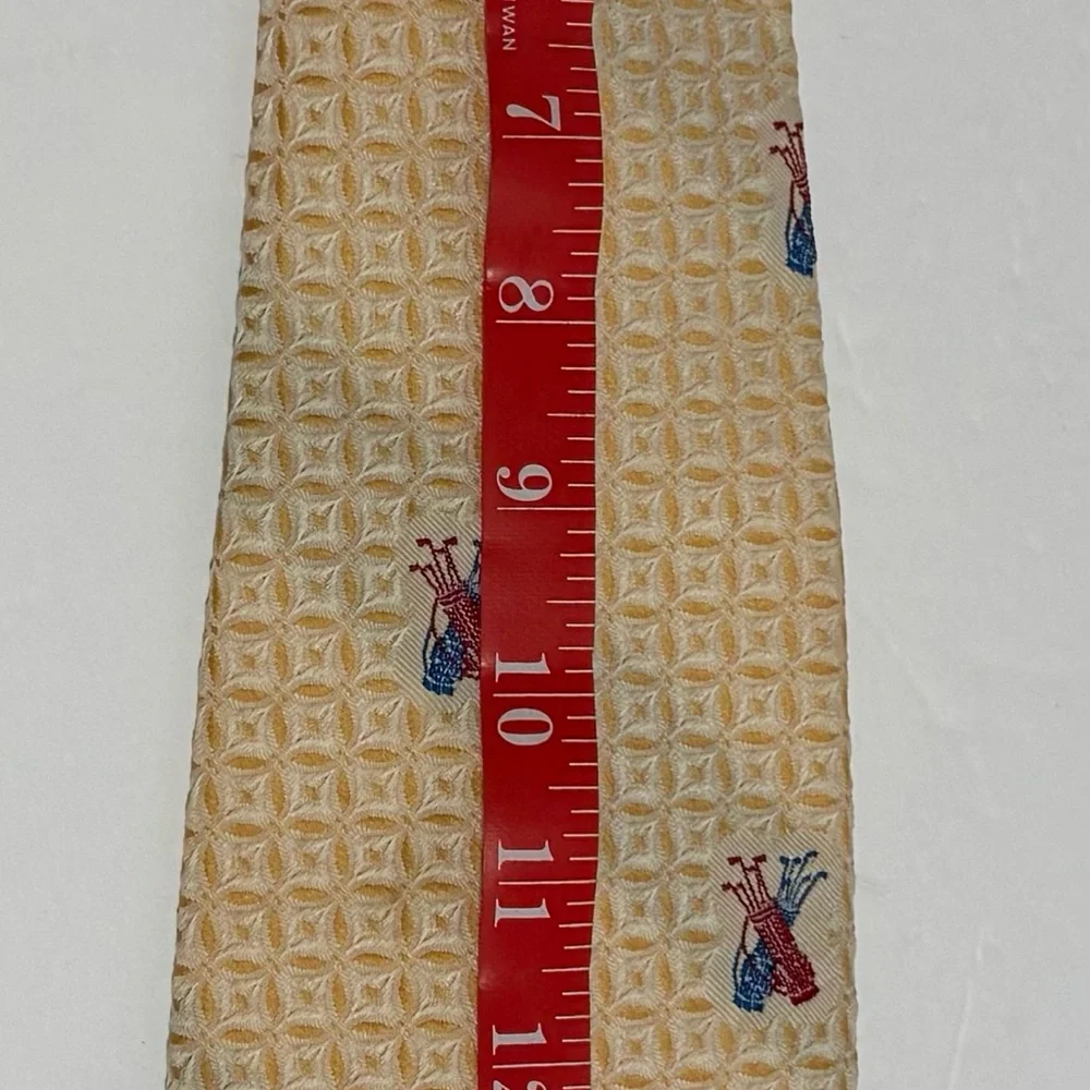 Barry of London Vintage Cream and Yellow Tie with Golf Design and Geo Pattern
